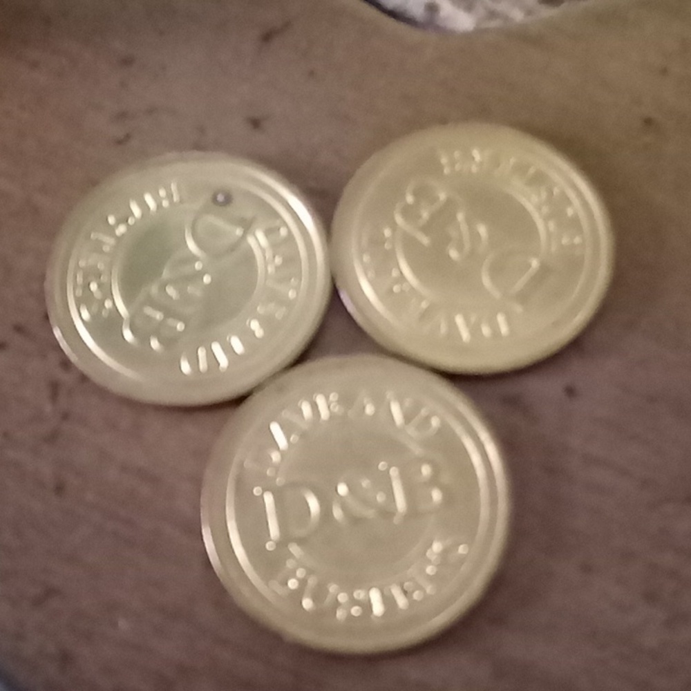 Three token d&b